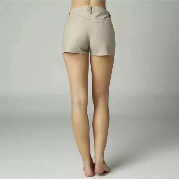 Fox Racing Women’s Asap High Waisted Short Size 1 New - Picture 2 of 16